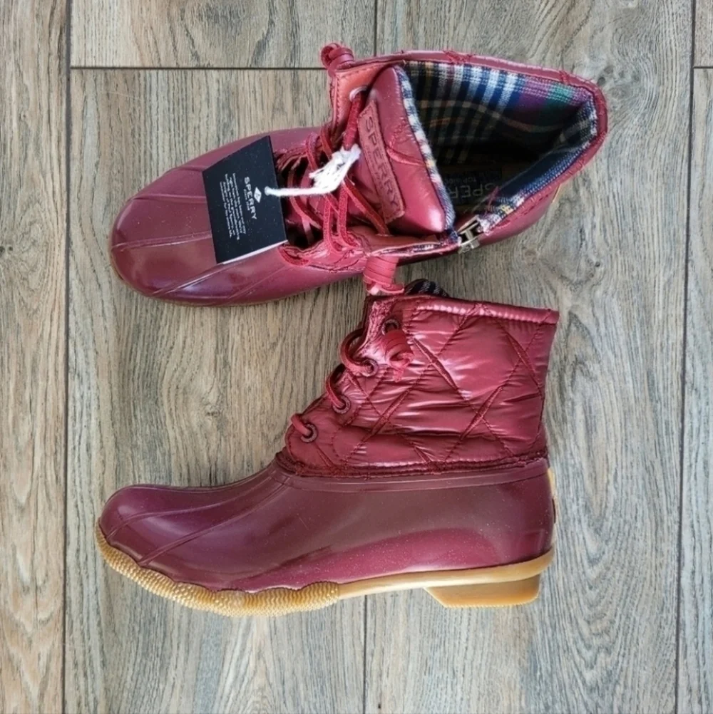 Sperry Women's Sperry, Saltwater Quilted Nylon Duck Boot Size 6.5 NEW